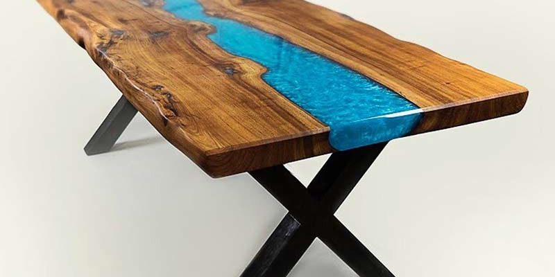 table rivière en époxy